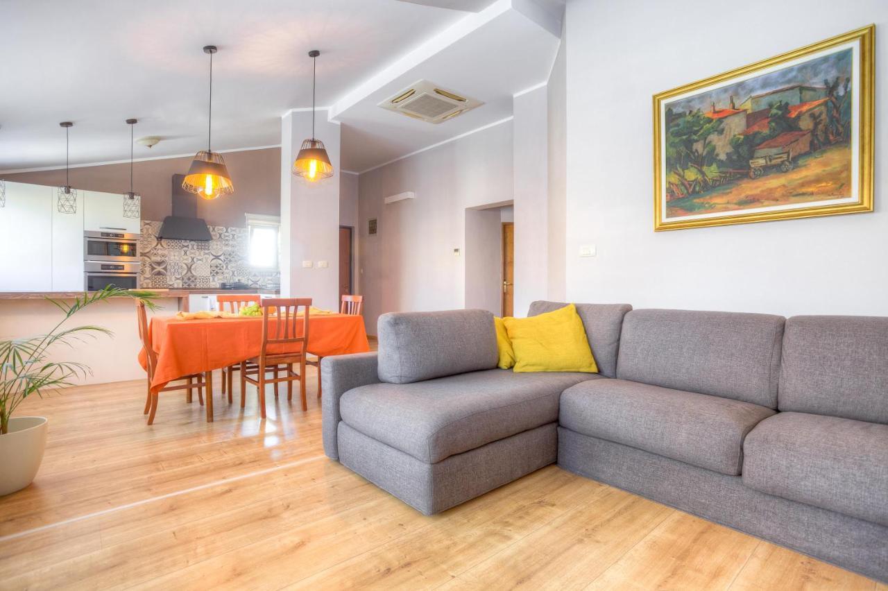 Apartman Diconi *